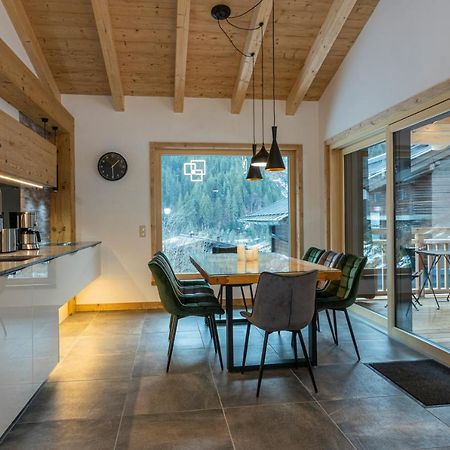 Chalet Glemmtal - Haus Bergblick Viehhofen Bagian luar foto